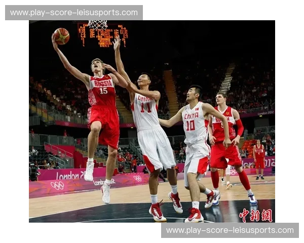 巅峰对垒与温柔一击：当中国男篮在禁区遇见“南丁格尔”